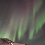 Arctic Aurora View * Ytre Tomasjord