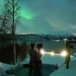 Arctic Aurora View アパート Ytre Tomasjord