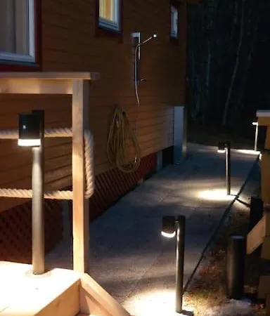 Arctic Aurora View * Ytre Tomasjord